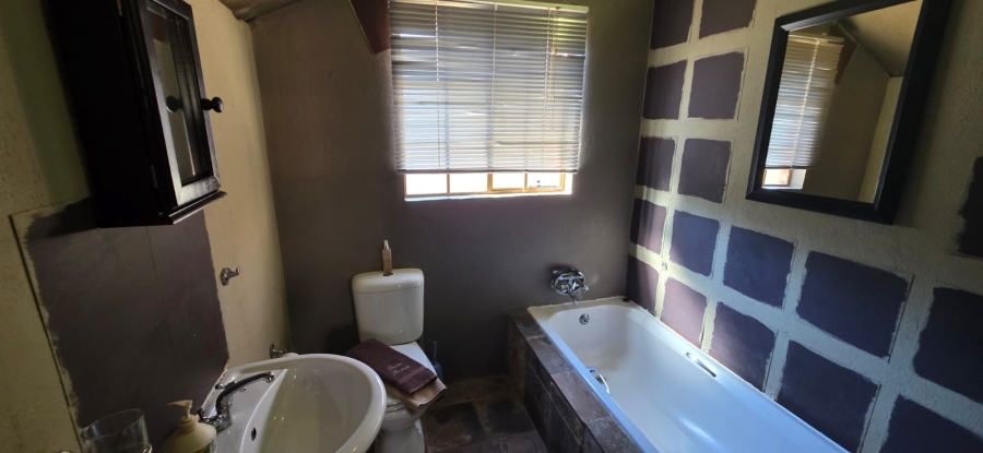 10 Bedroom Property for Sale in Potchefstroom Rural North West
